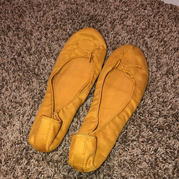 💖Old Navy Ballet Flats - Picture 4 of 9